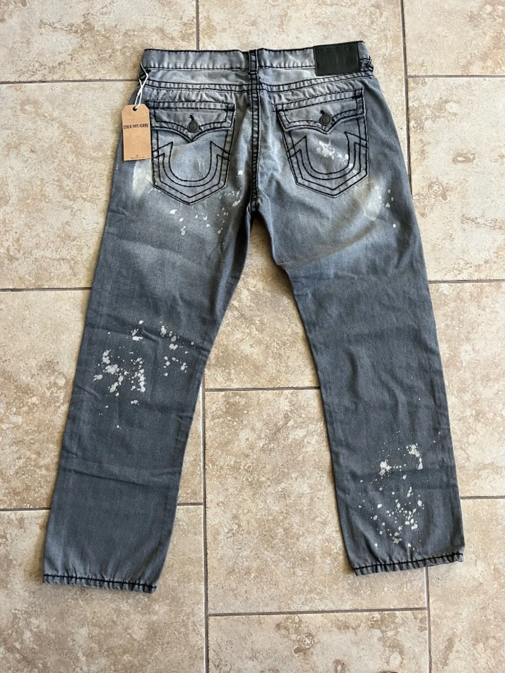 NWT True Religion Rick Super T Straight Jeans Mens 40x32 Grey Distressed style